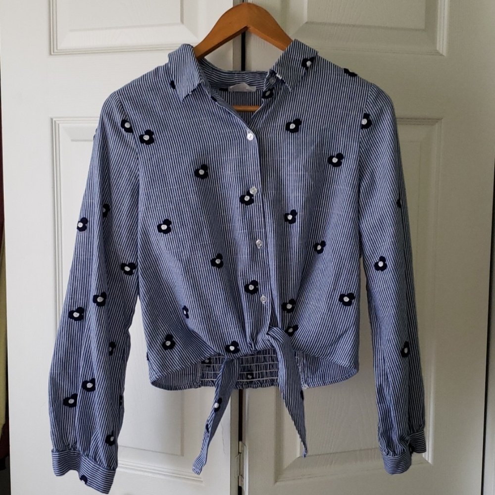Button-Down Crop Top